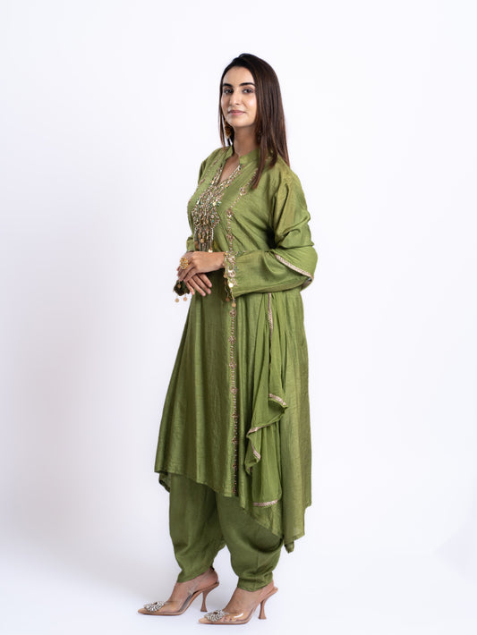 EMBROIDERED SUIT SET WITH KURTA AND DHOTI PANT